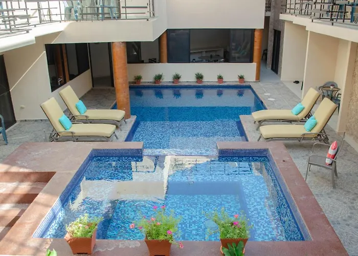 Pedregal - Marina And Downtown Hotel 2*